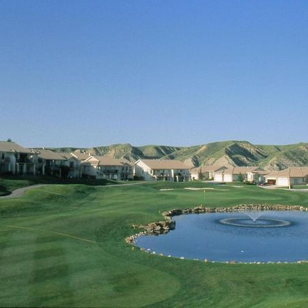 Paradise Canyon Golf Resort, Signature Walkout Condo 380 Летбридж Екстериор снимка